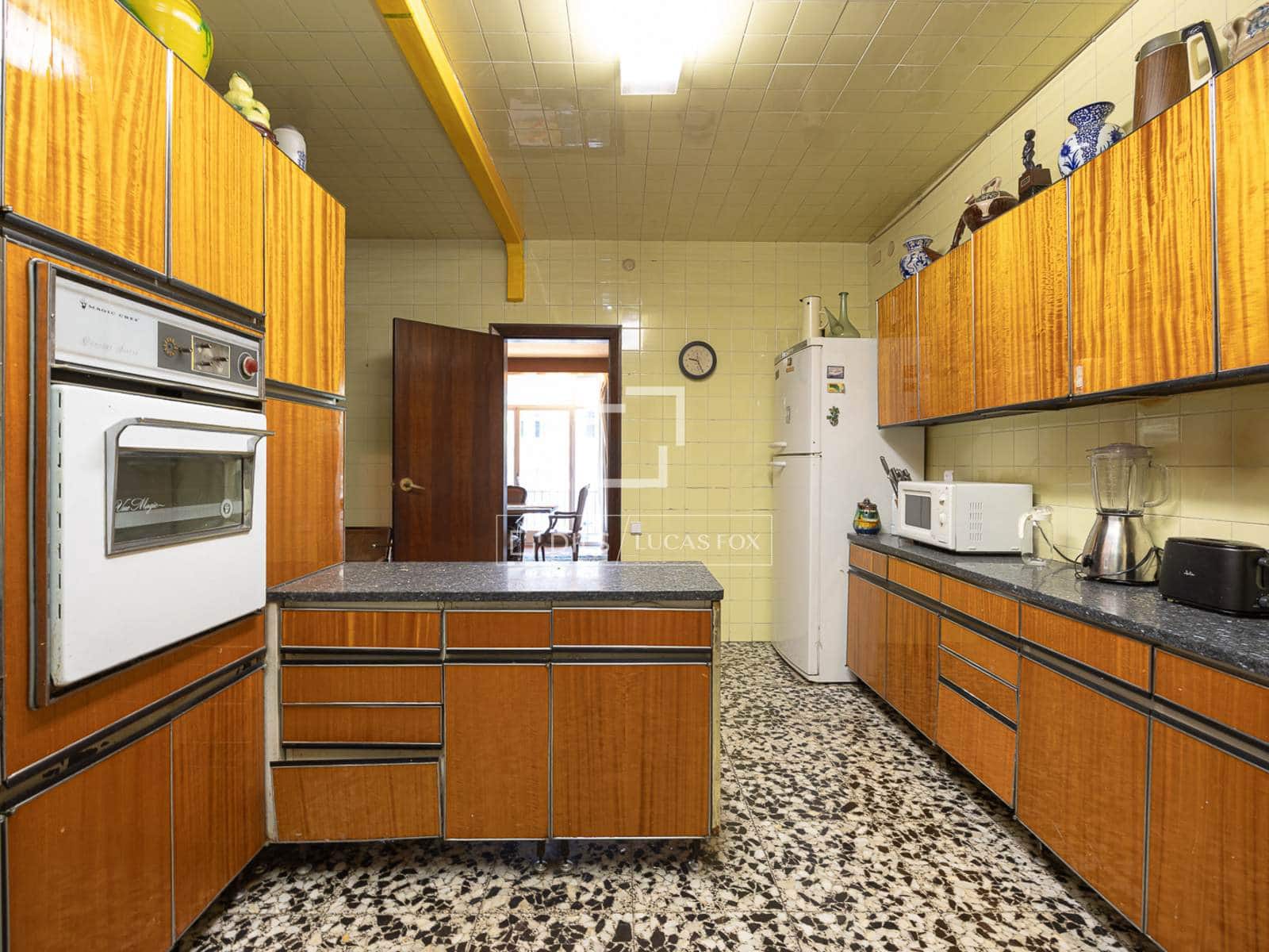 4 slaapkamer Appartement te koop in Barcelona stad met garage - € 1.195.000 (Ref: 9523580)