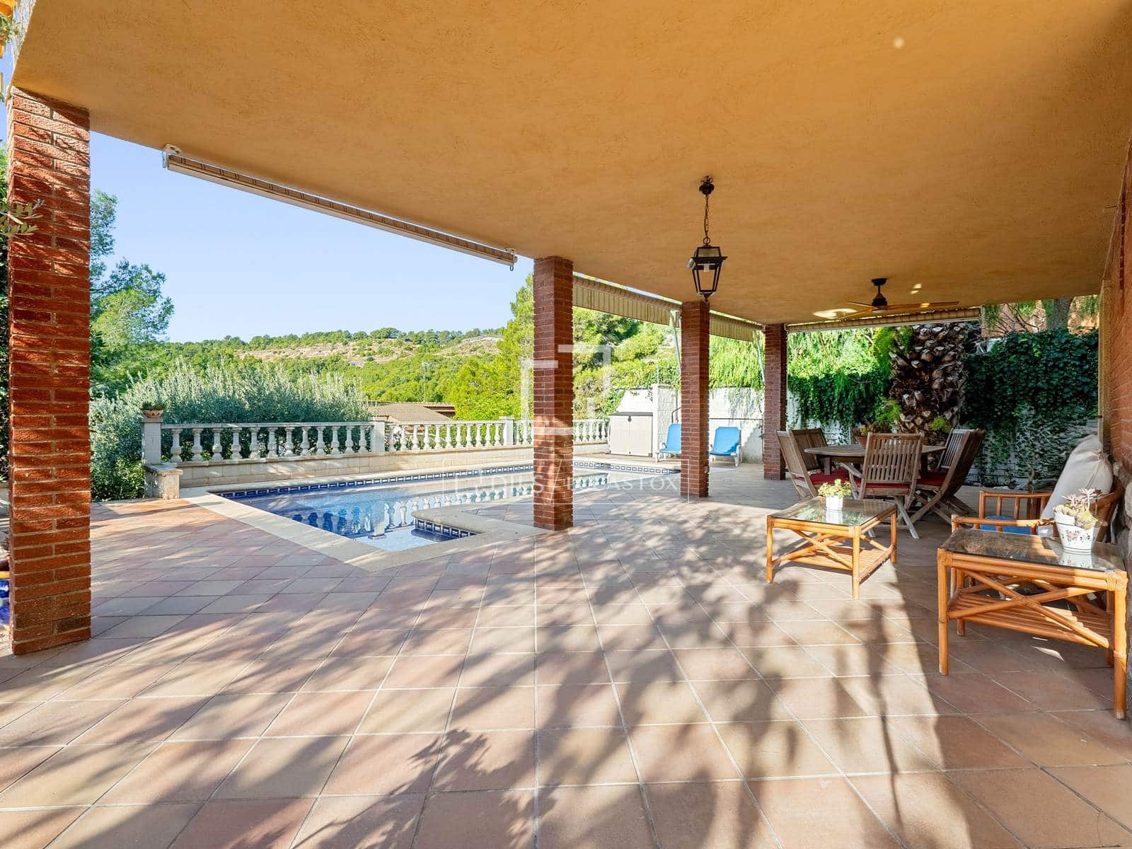 5 camera da letto Villa in vendita in Tarragona citta con piscina garage - 495.000 € (Rif: 9523701)