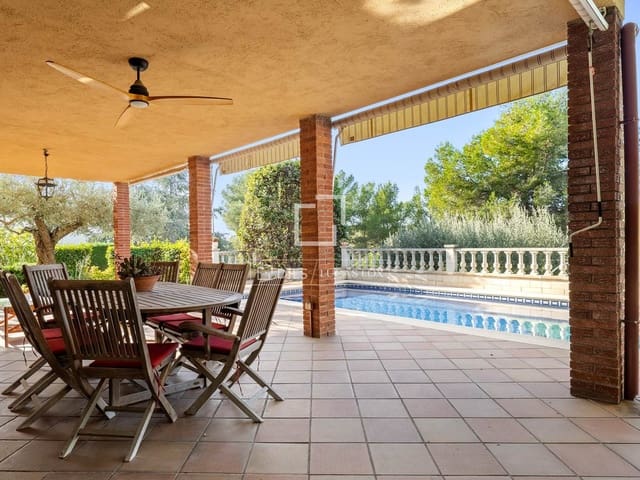 5 camera da letto Villa in vendita in Tarragona città con piscina garage - 495.000 € (Rif: 9523701)