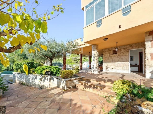 5 camera da letto Villa in vendita in Tarragona città con piscina garage - 495.000 € (Rif: 9523701)