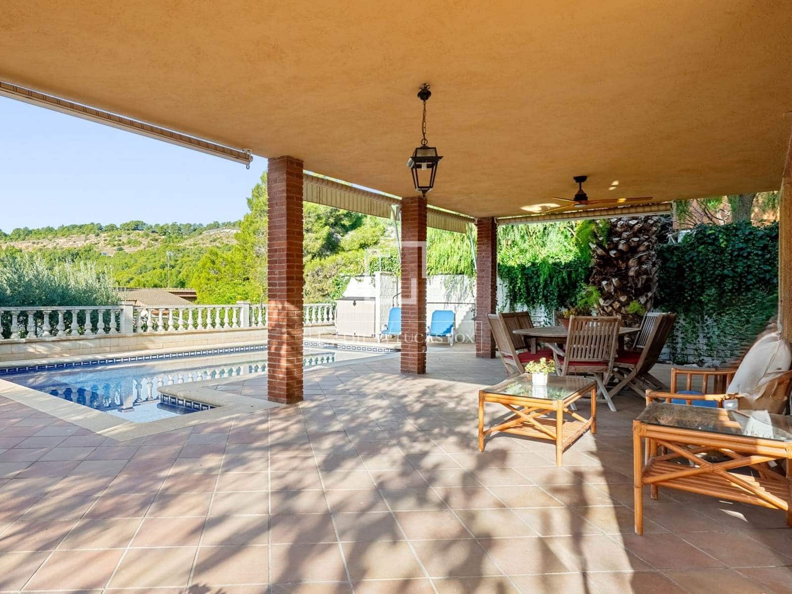 5 camera da letto Villa in vendita in Tarragona citta con piscina garage - 495.000 € (Rif: 9523701)