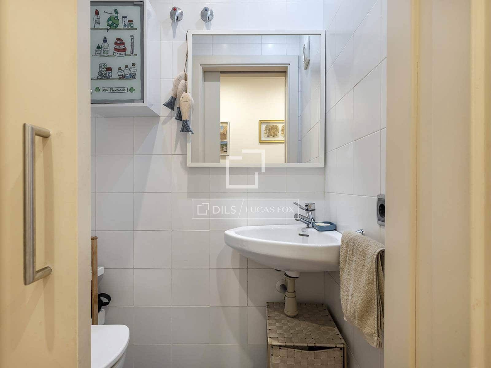3 bedroom Apartment for sale in Barcelona city - € 450,000 (Ref: 9524578)