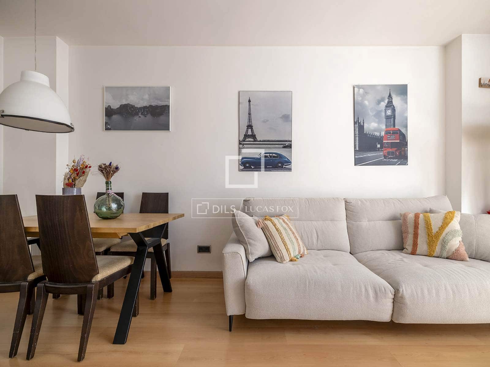 3 bedroom Apartment for sale in Barcelona city - € 450,000 (Ref: 9524578)