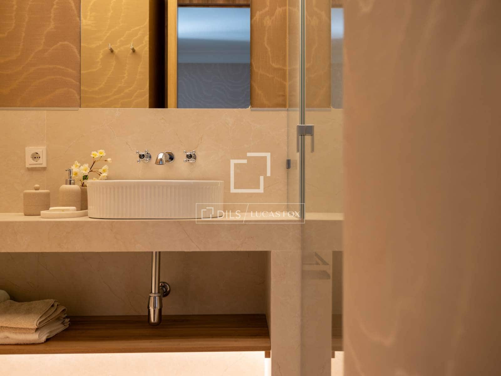 5 slaapkamer Appartement te huur in Madrid stad - € 18.000 (Ref: 9524579)