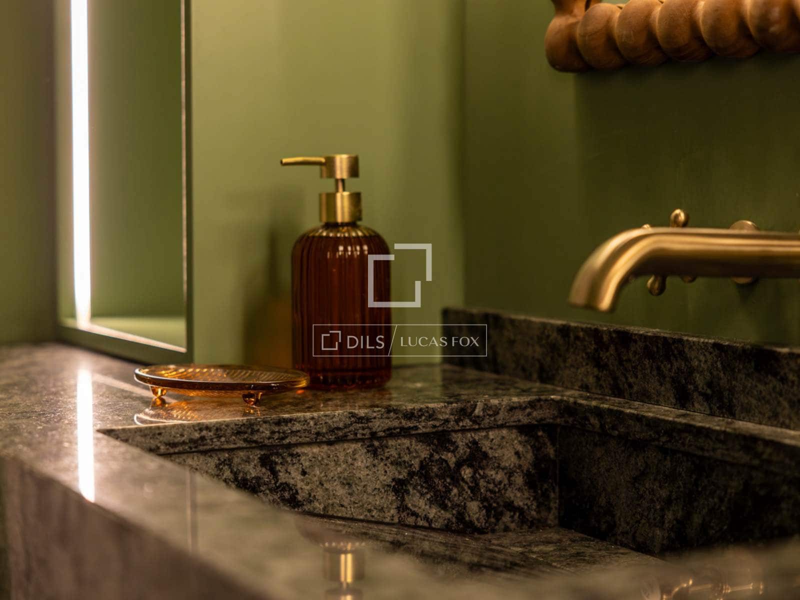 5 slaapkamer Appartement te huur in Madrid stad - € 18.000 (Ref: 9524579)