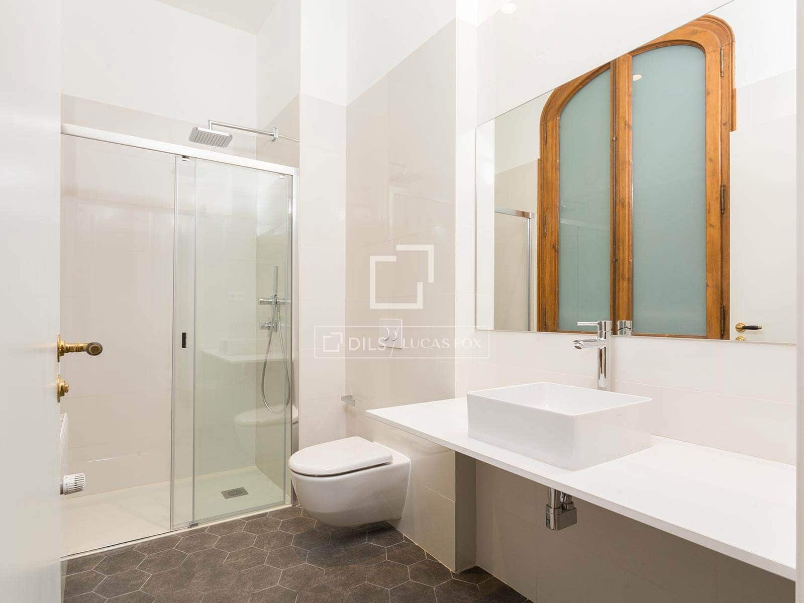 Apartamento de 2 habitaciones en Barcelona ciudad en venta - 950.000 € (Ref: 9524777)