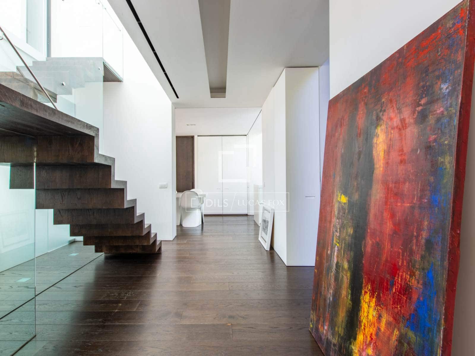 4 bedroom Villa for sale in Pozuelo de Alarcon with pool garage - € 2,450,000 (Ref: 9524778)