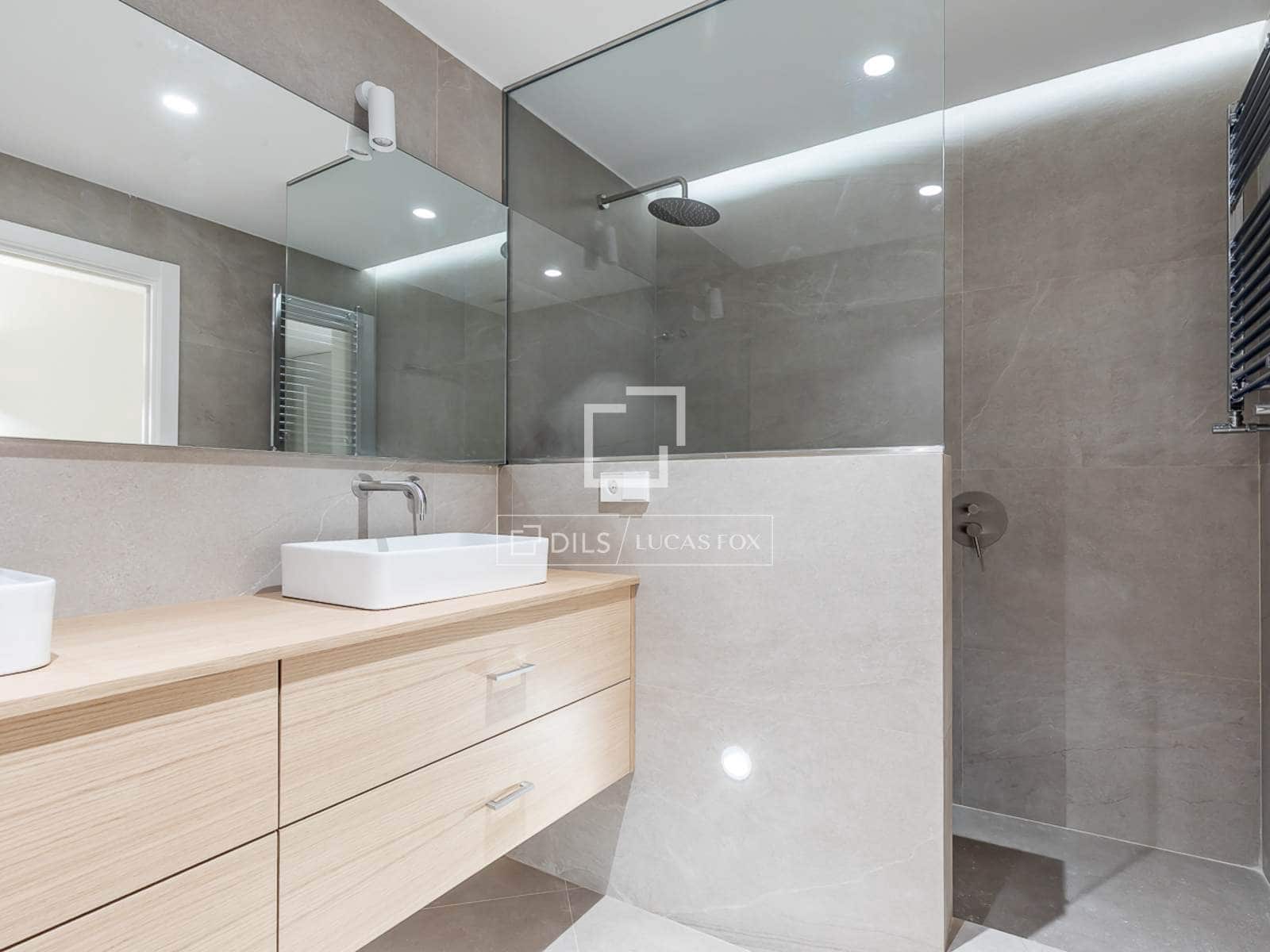 3 sovrum Lägenhet till salu i Madrid stad med garage - 1 675 000 € (Ref: 9524779)