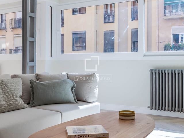 3 sovrum Lägenhet till salu i Rios Rosas, Madrid stad med garage - 1 675 000 € (Ref: 9524779)