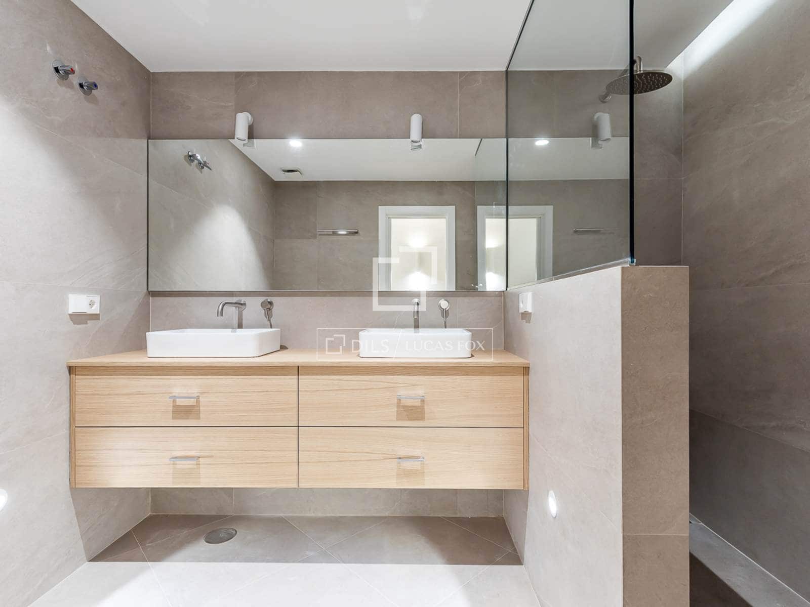 3 sovrum Lägenhet till salu i Madrid stad med garage - 1 675 000 € (Ref: 9524779)