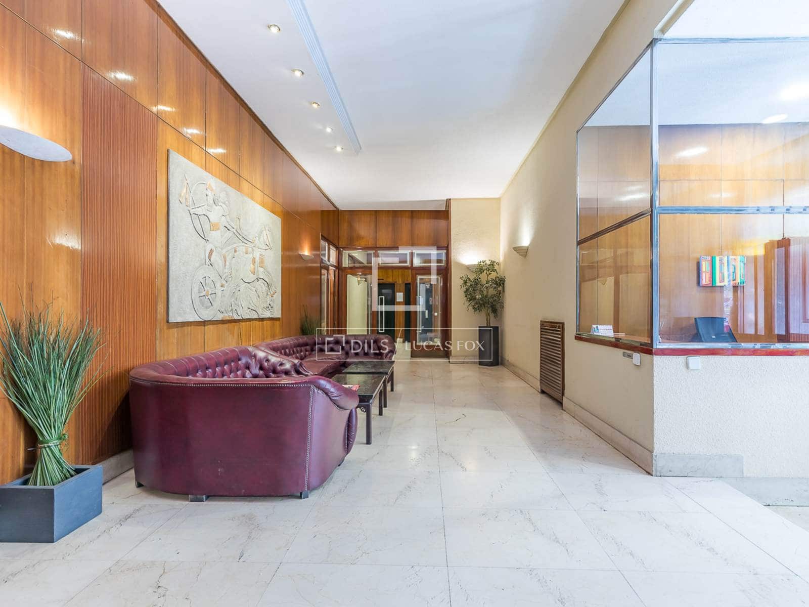 3 sovrum Lägenhet till salu i Madrid stad med garage - 1 675 000 € (Ref: 9524779)