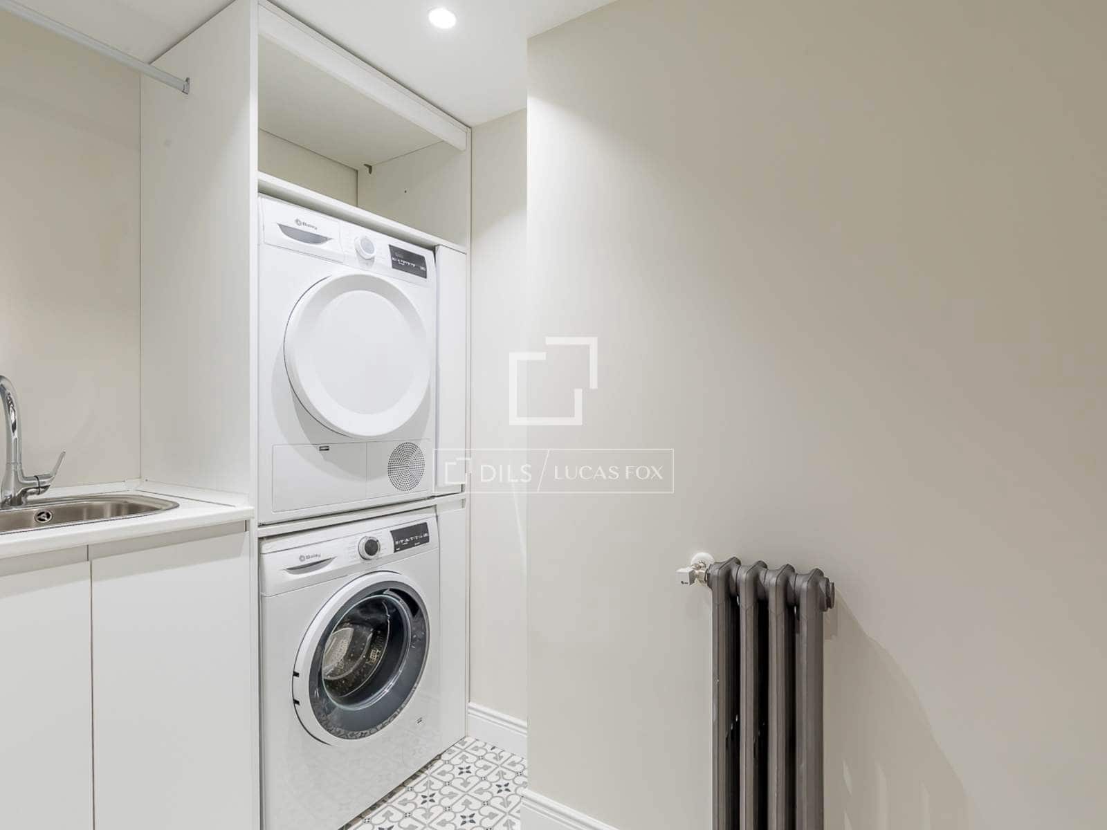 3 sovrum Lägenhet till salu i Madrid stad med garage - 1 675 000 € (Ref: 9524779)