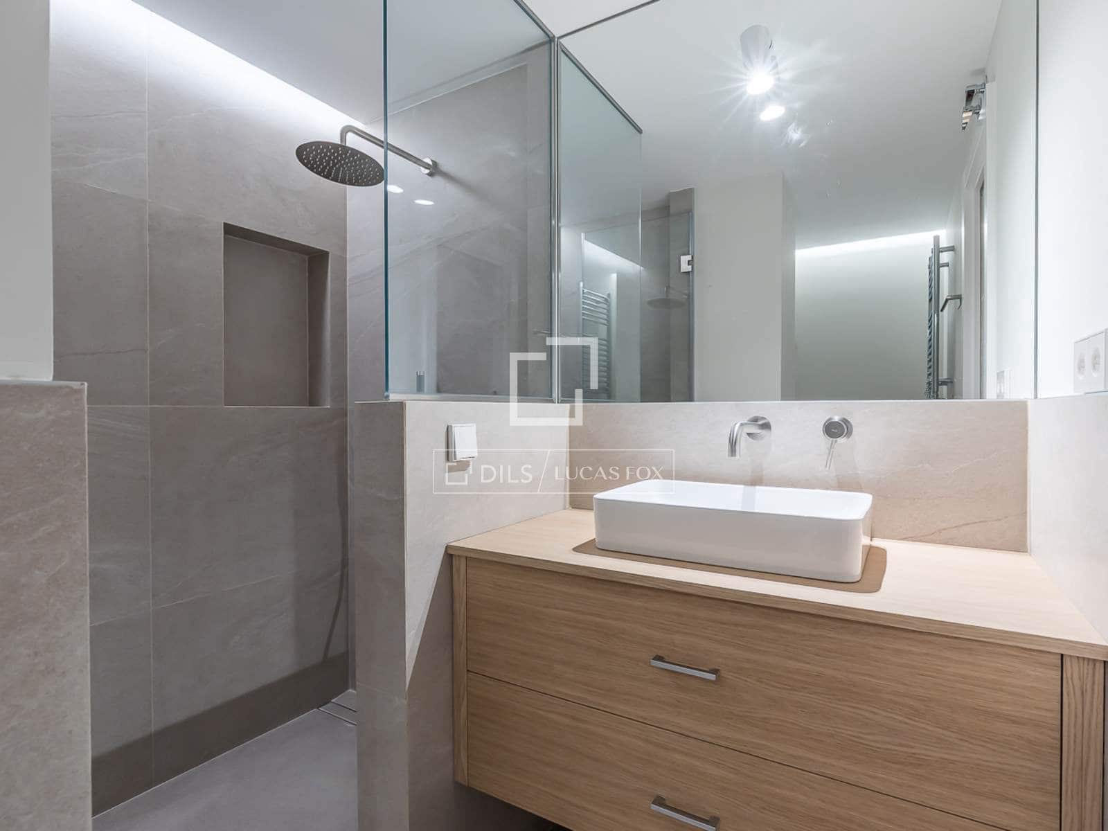 3 sovrum Lägenhet till salu i Madrid stad med garage - 1 675 000 € (Ref: 9524779)