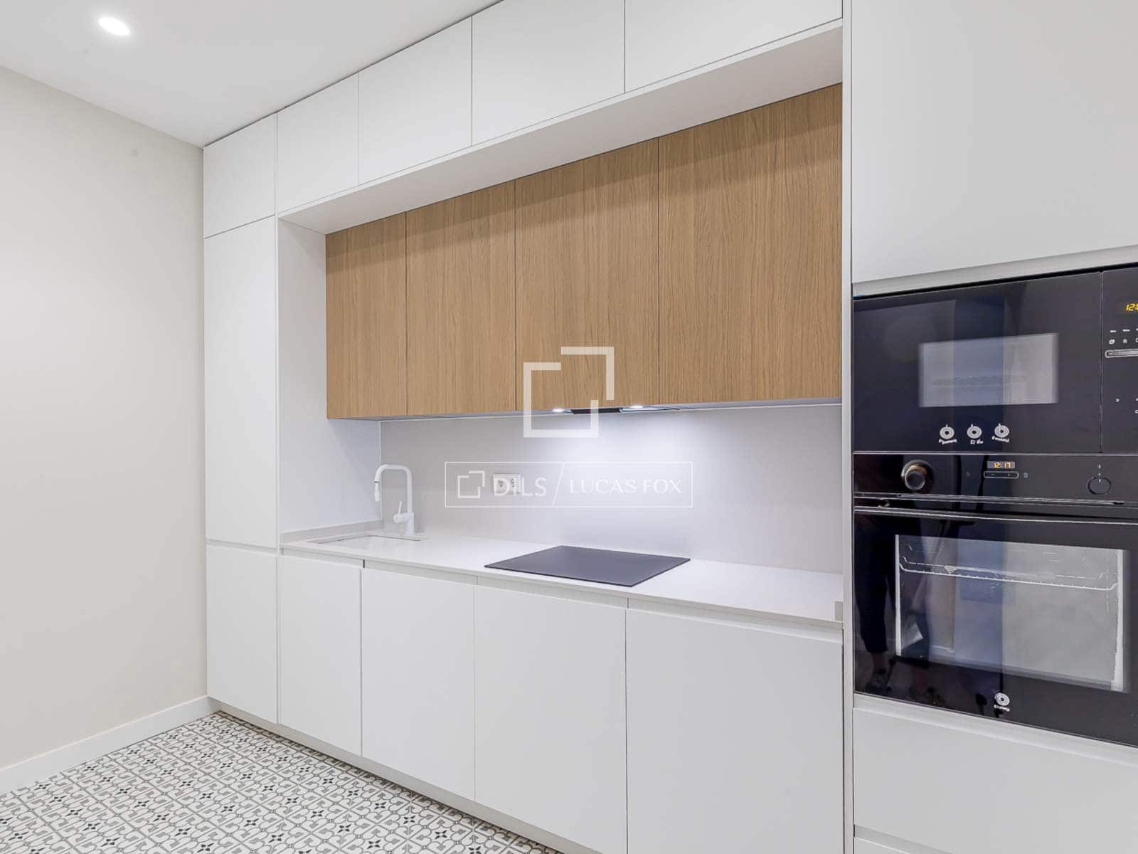 2 bedroom Apartment for sale in Madrid city - € 920,000 (Ref: 9524780)