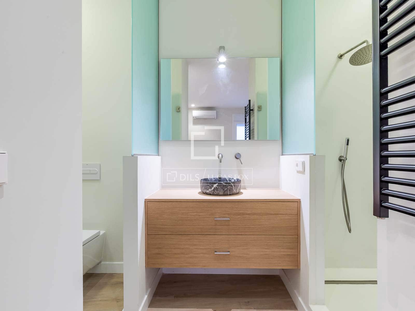 2 bedroom Apartment for sale in Madrid city - € 920,000 (Ref: 9524780)