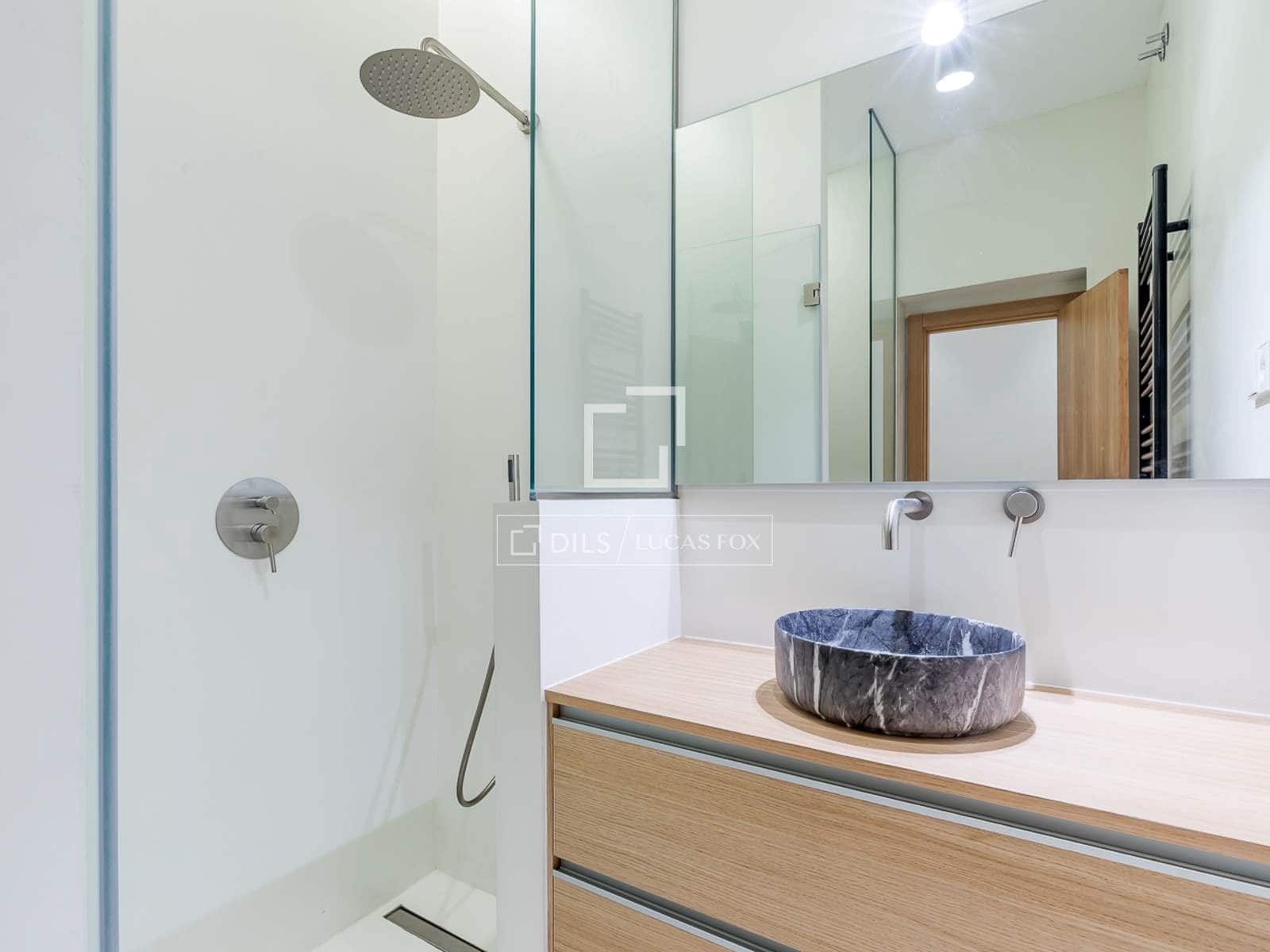 2 bedroom Apartment for sale in Madrid city - € 920,000 (Ref: 9524780)