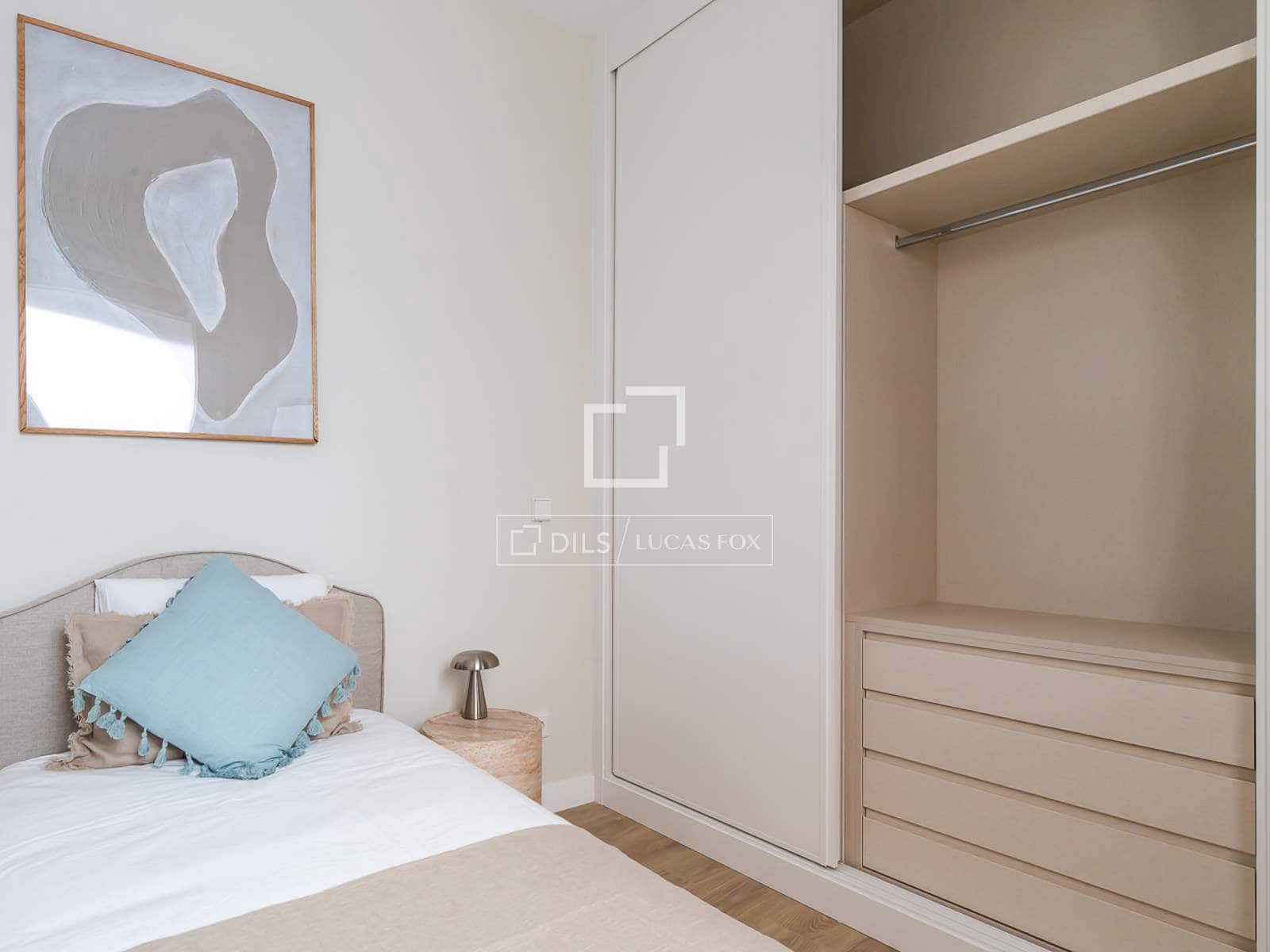 2 bedroom Apartment for sale in Madrid city - € 920,000 (Ref: 9524780)
