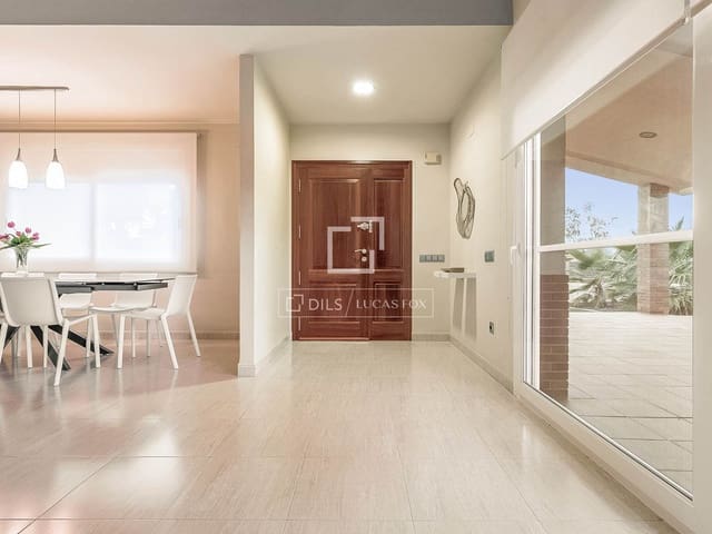 5 slaapkamer Villa te koop in Deltebre met zwembad garage - € 695.000 (Ref: 9525070)