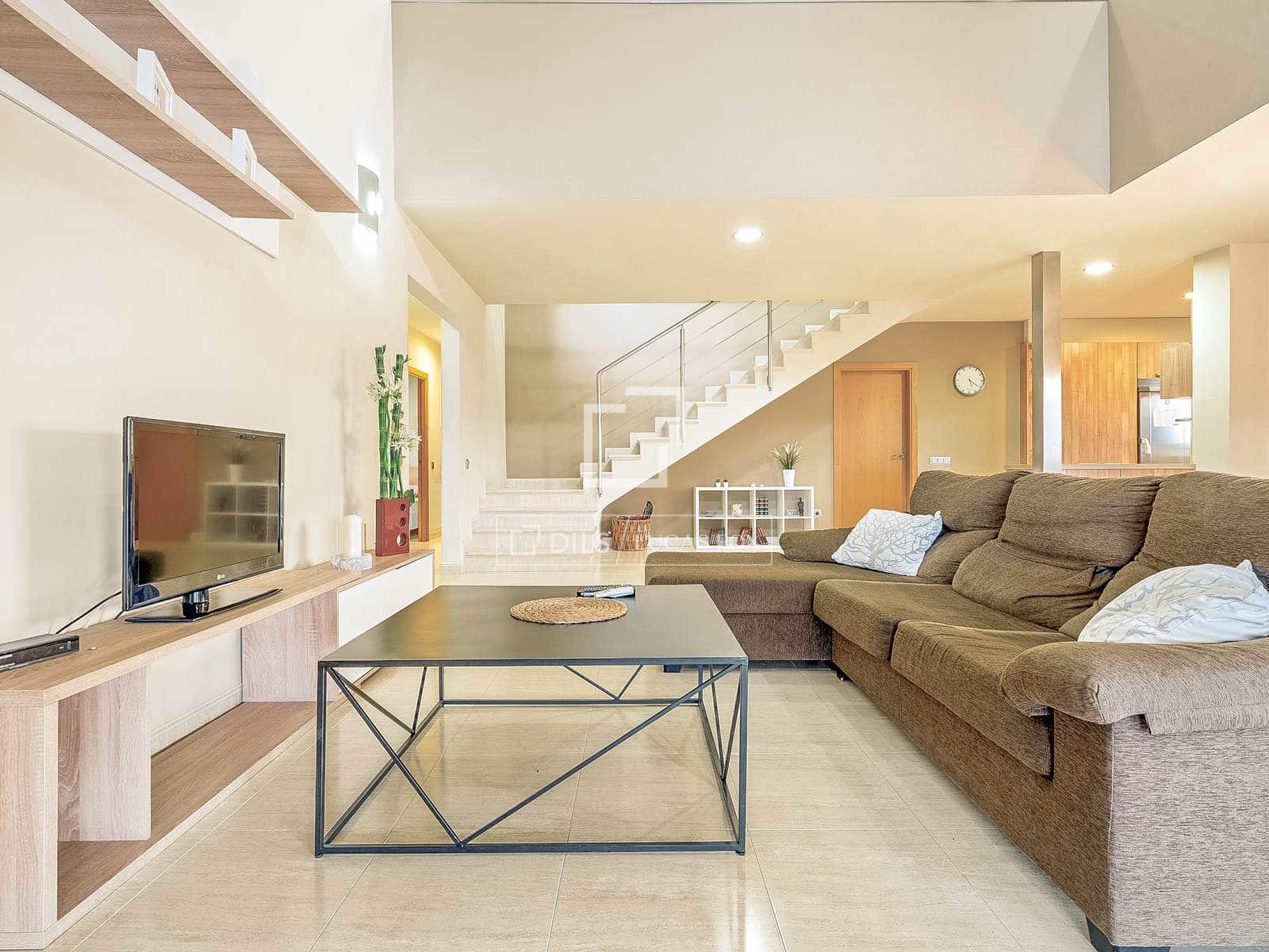 5 slaapkamer Villa te koop in Deltebre met zwembad garage - € 695.000 (Ref: 9525070)