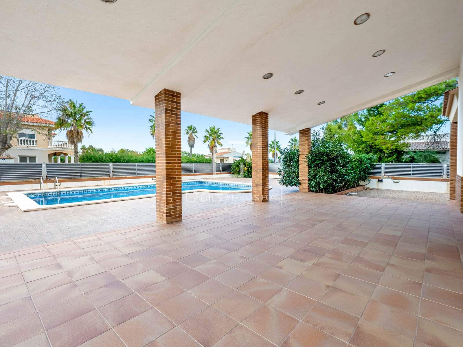 5 slaapkamer Villa te koop in Deltebre met zwembad garage - € 695.000 (Ref: 9525070)