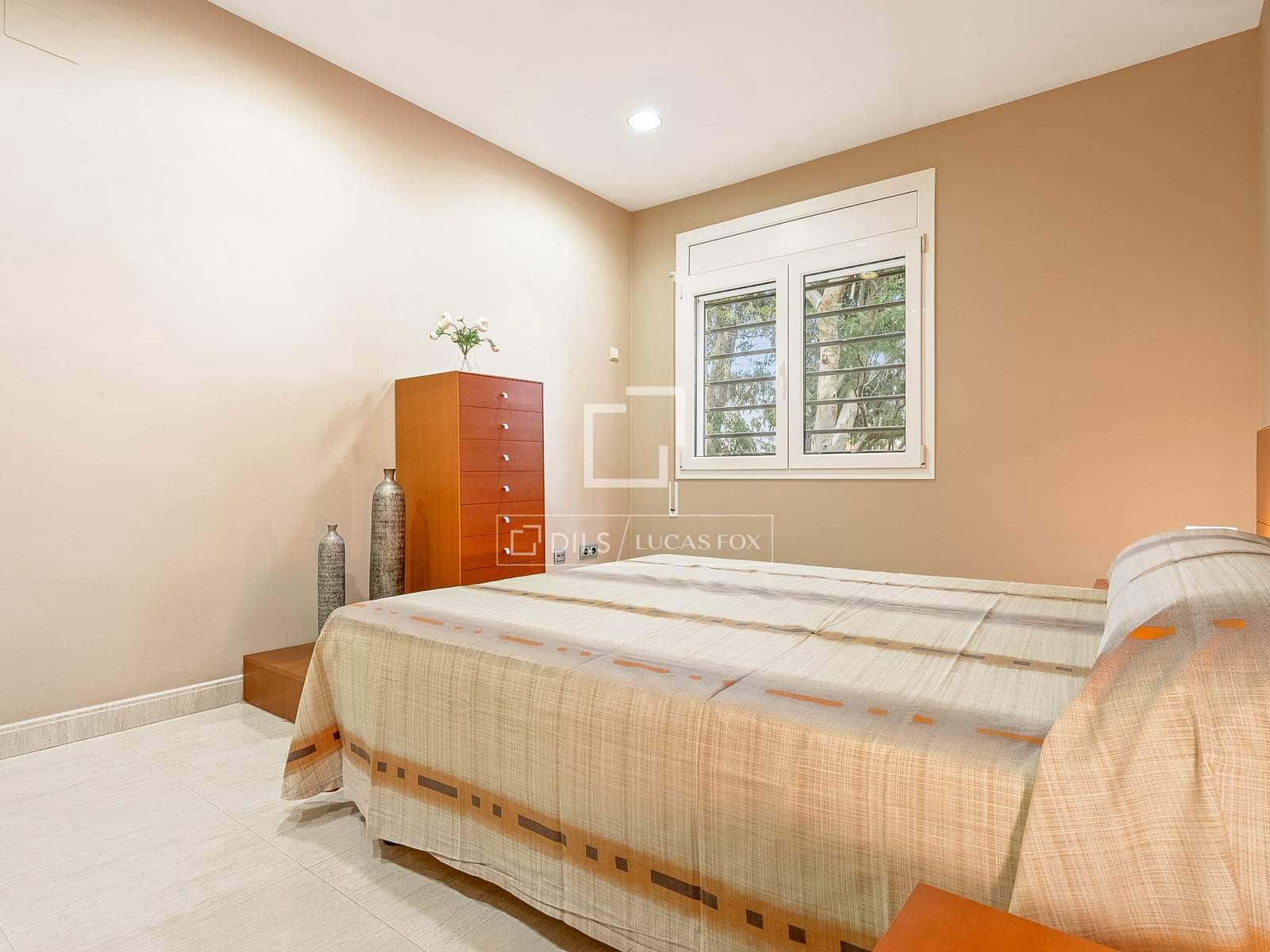 5 slaapkamer Villa te koop in Deltebre met zwembad garage - € 695.000 (Ref: 9525070)