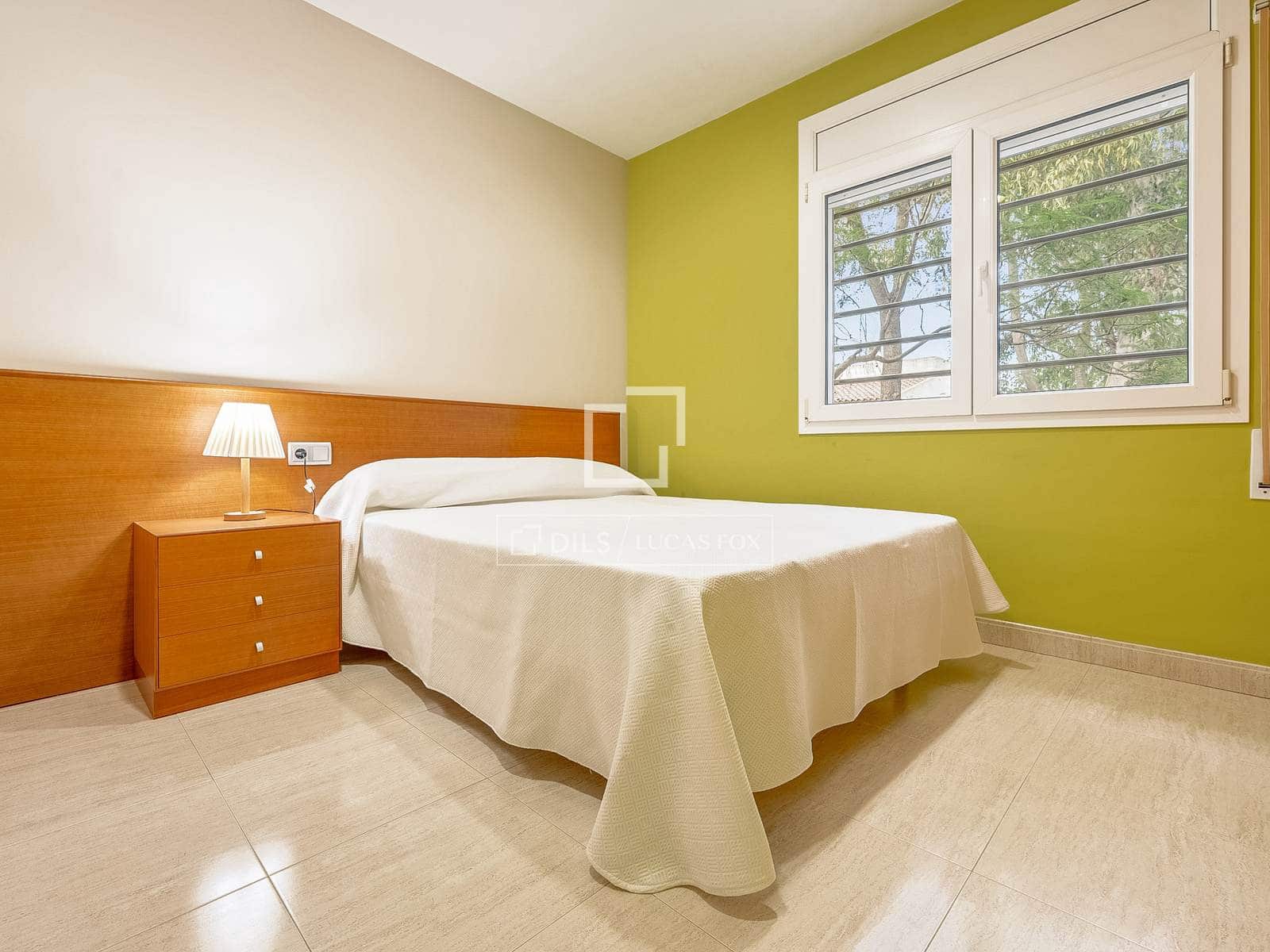 5 slaapkamer Villa te koop in Deltebre met zwembad garage - € 695.000 (Ref: 9525070)