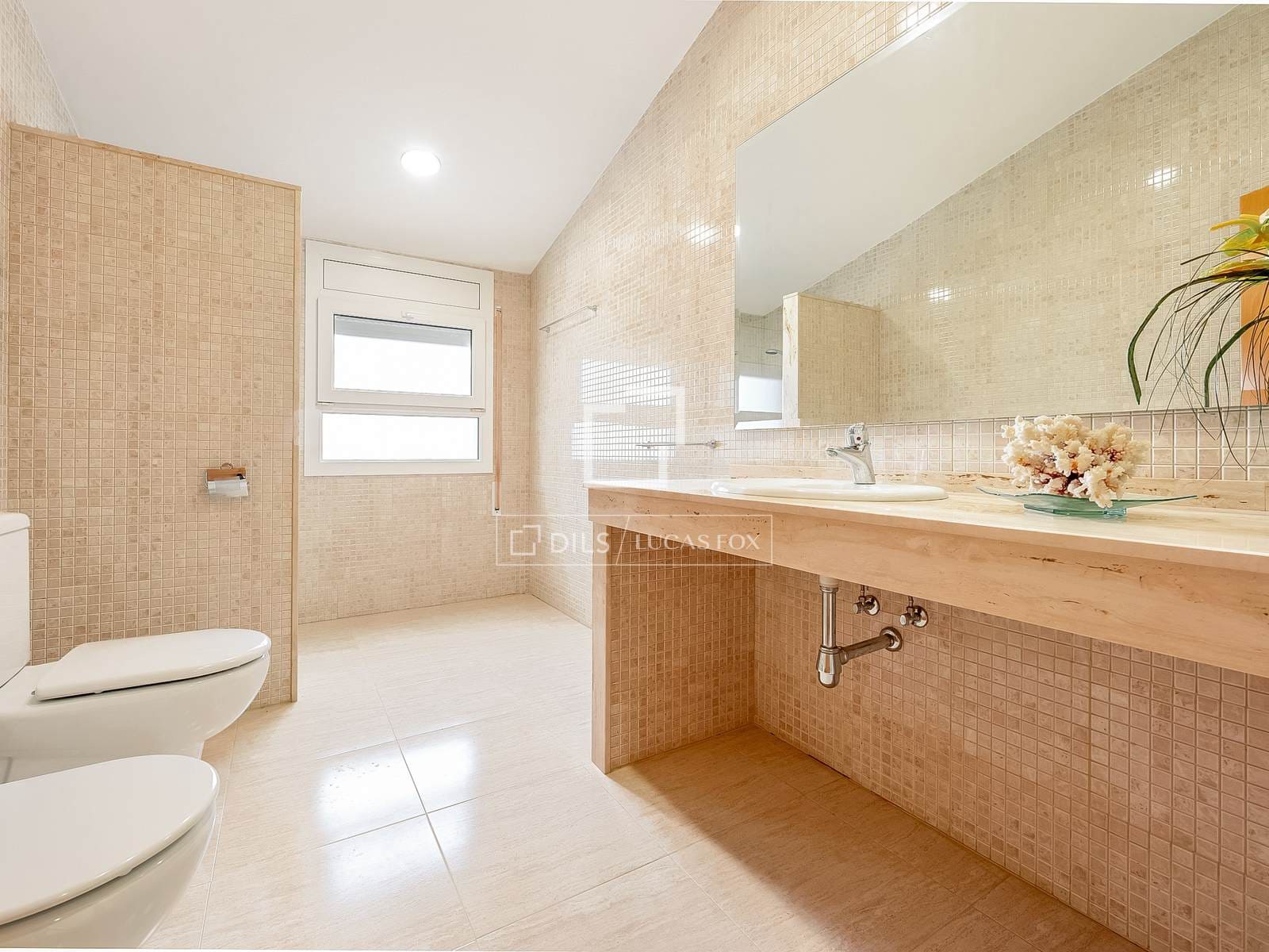 5 slaapkamer Villa te koop in Deltebre met zwembad garage - € 695.000 (Ref: 9525070)