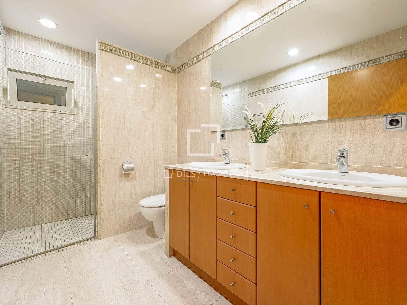 5 slaapkamer Villa te koop in Deltebre met zwembad garage - € 695.000 (Ref: 9525070)