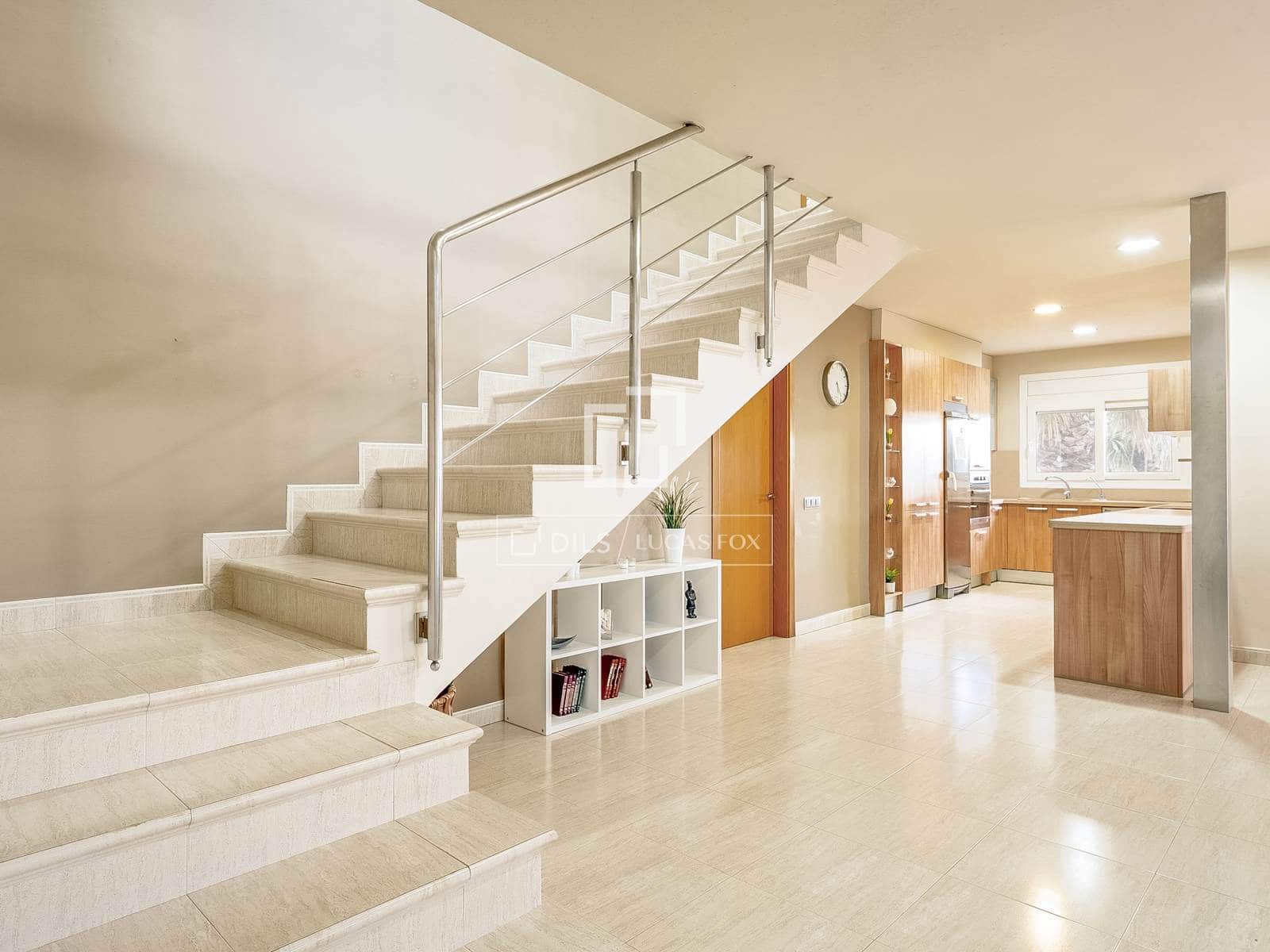 5 slaapkamer Villa te koop in Deltebre met zwembad garage - € 695.000 (Ref: 9525070)