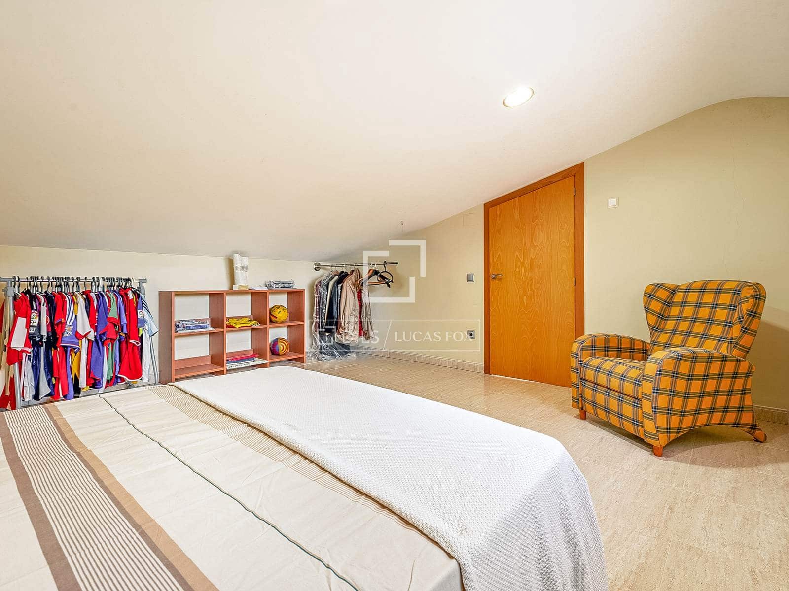 5 slaapkamer Villa te koop in Deltebre met zwembad garage - € 695.000 (Ref: 9525070)