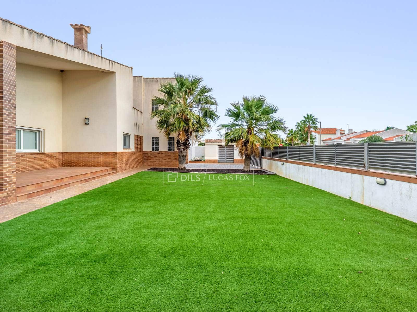 5 slaapkamer Villa te koop in Deltebre met zwembad garage - € 695.000 (Ref: 9525070)