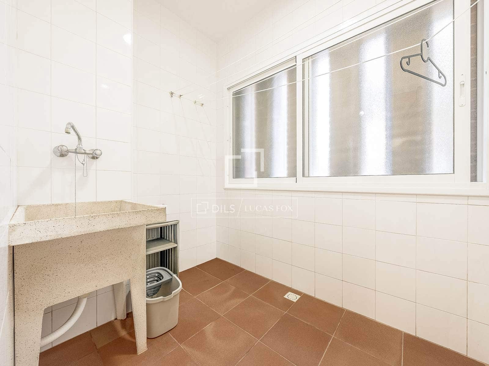 5 slaapkamer Villa te koop in Deltebre met zwembad garage - € 695.000 (Ref: 9525070)