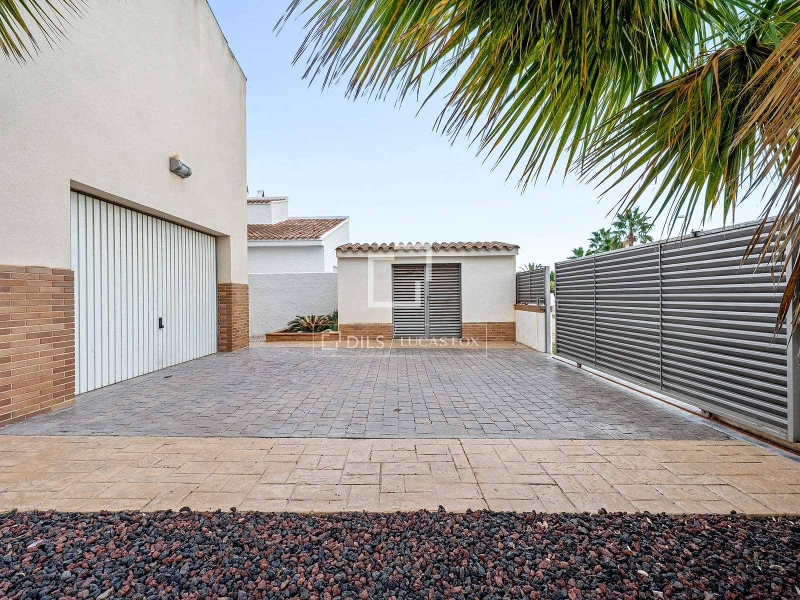 5 slaapkamer Villa te koop in Deltebre met zwembad garage - € 695.000 (Ref: 9525070)