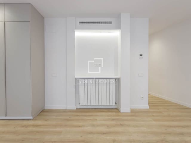 Apartamento de 3 habitaciones en Madrid ciudad en alquiler - 3.500 € (Ref: 9525071)