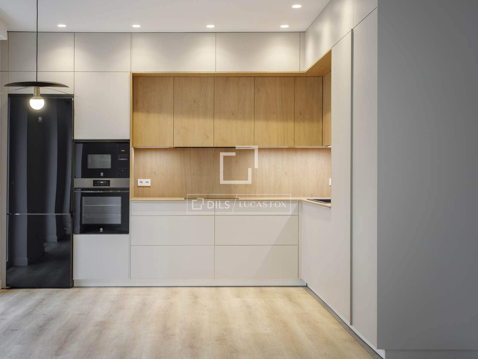 Apartamento de 3 habitaciones en Madrid ciudad en alquiler - 3.500 € (Ref: 9525071)