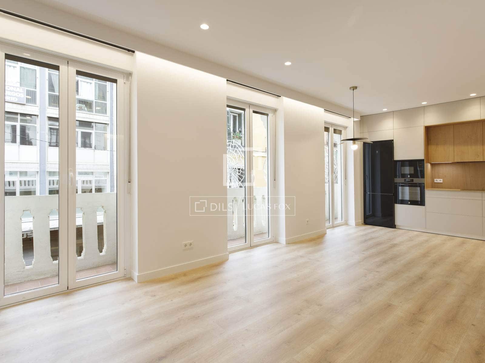 Apartamento de 3 habitaciones en Madrid ciudad en alquiler - 3.500 € (Ref: 9525071)