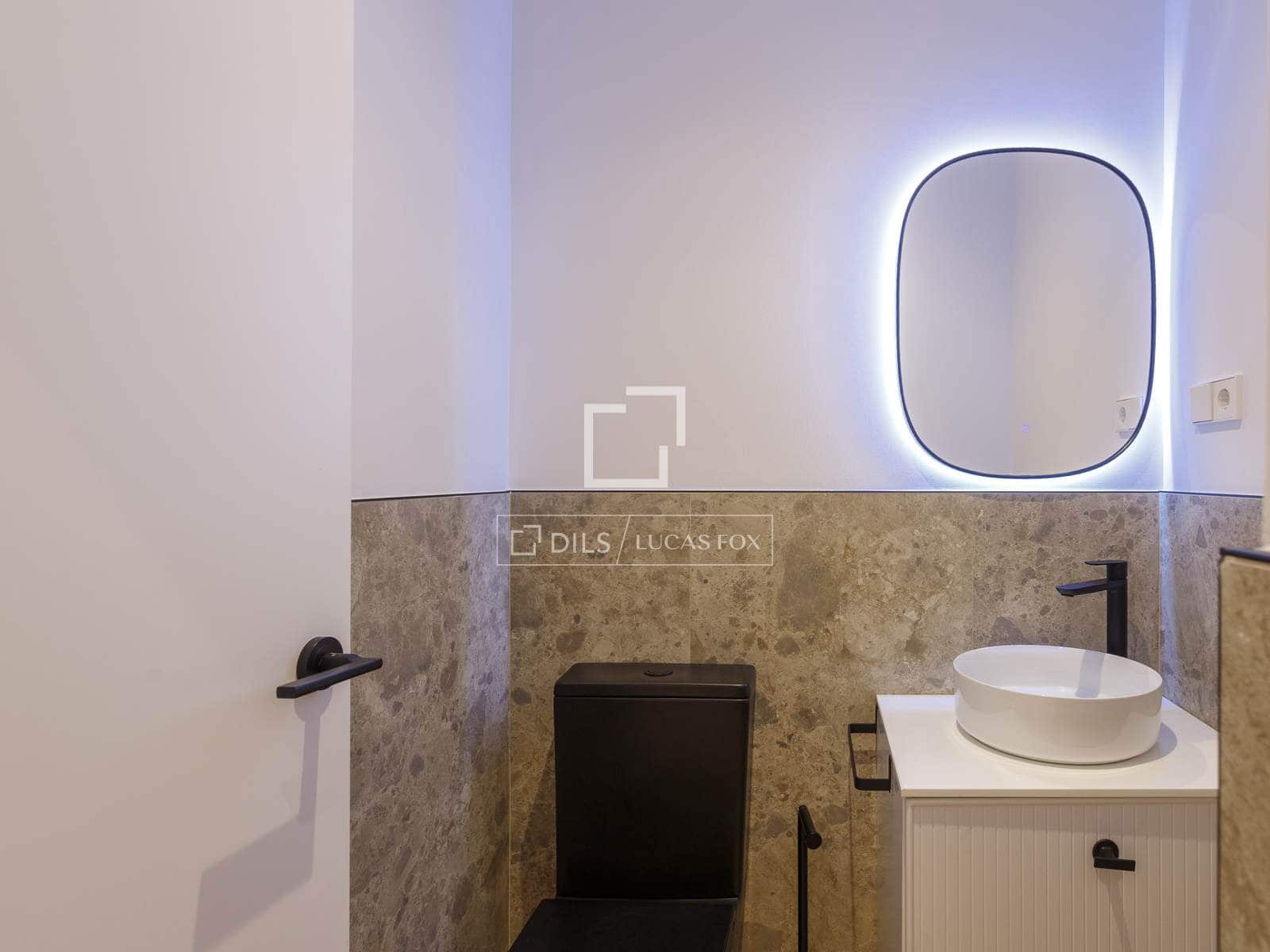 Apartamento de 3 habitaciones en Madrid ciudad en alquiler - 3.500 € (Ref: 9525071)