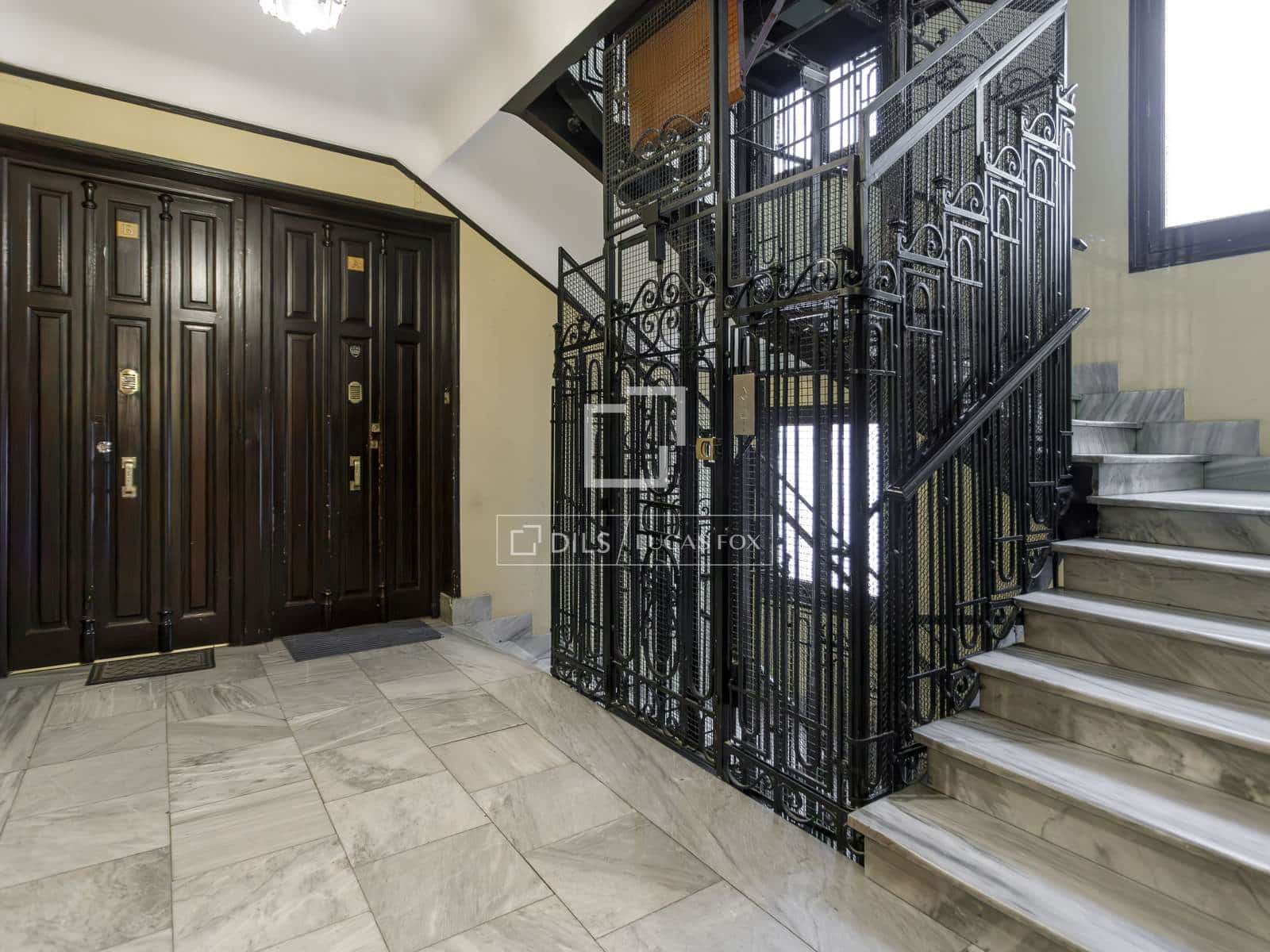 Apartamento de 3 habitaciones en Madrid ciudad en alquiler - 3.500 € (Ref: 9525071)