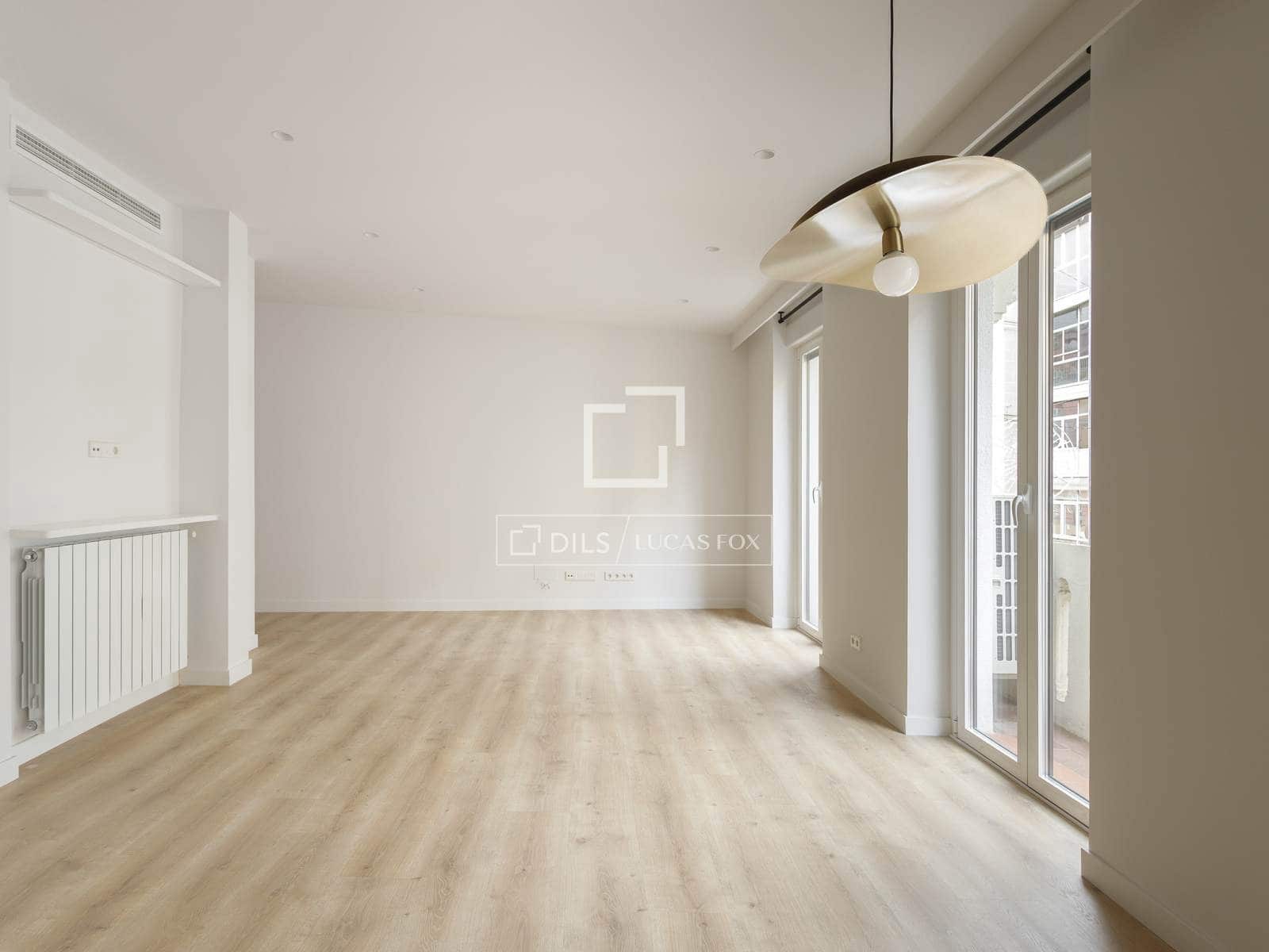 Apartamento de 3 habitaciones en Madrid ciudad en alquiler - 3.300 € (Ref: 9525071)