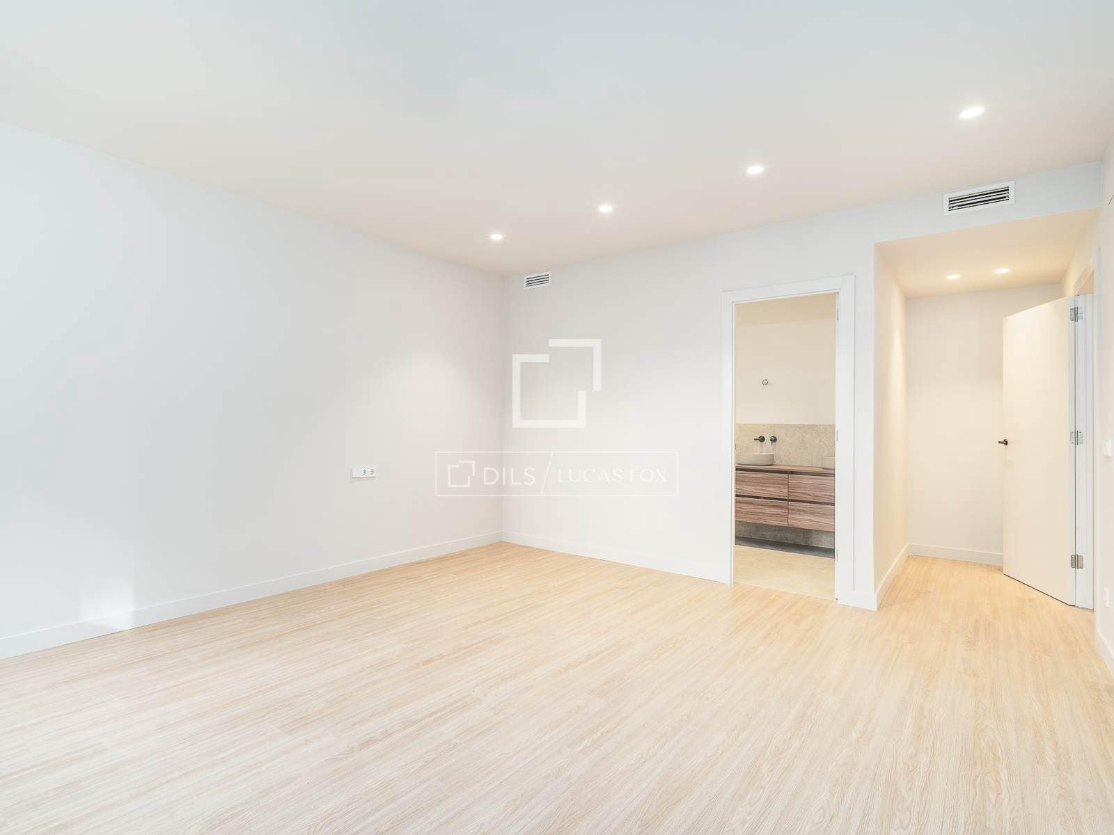 4 Zimmer Apartment zu verkaufen in Barcelona Stadt - 1.650.000 € (Ref: 9525741)