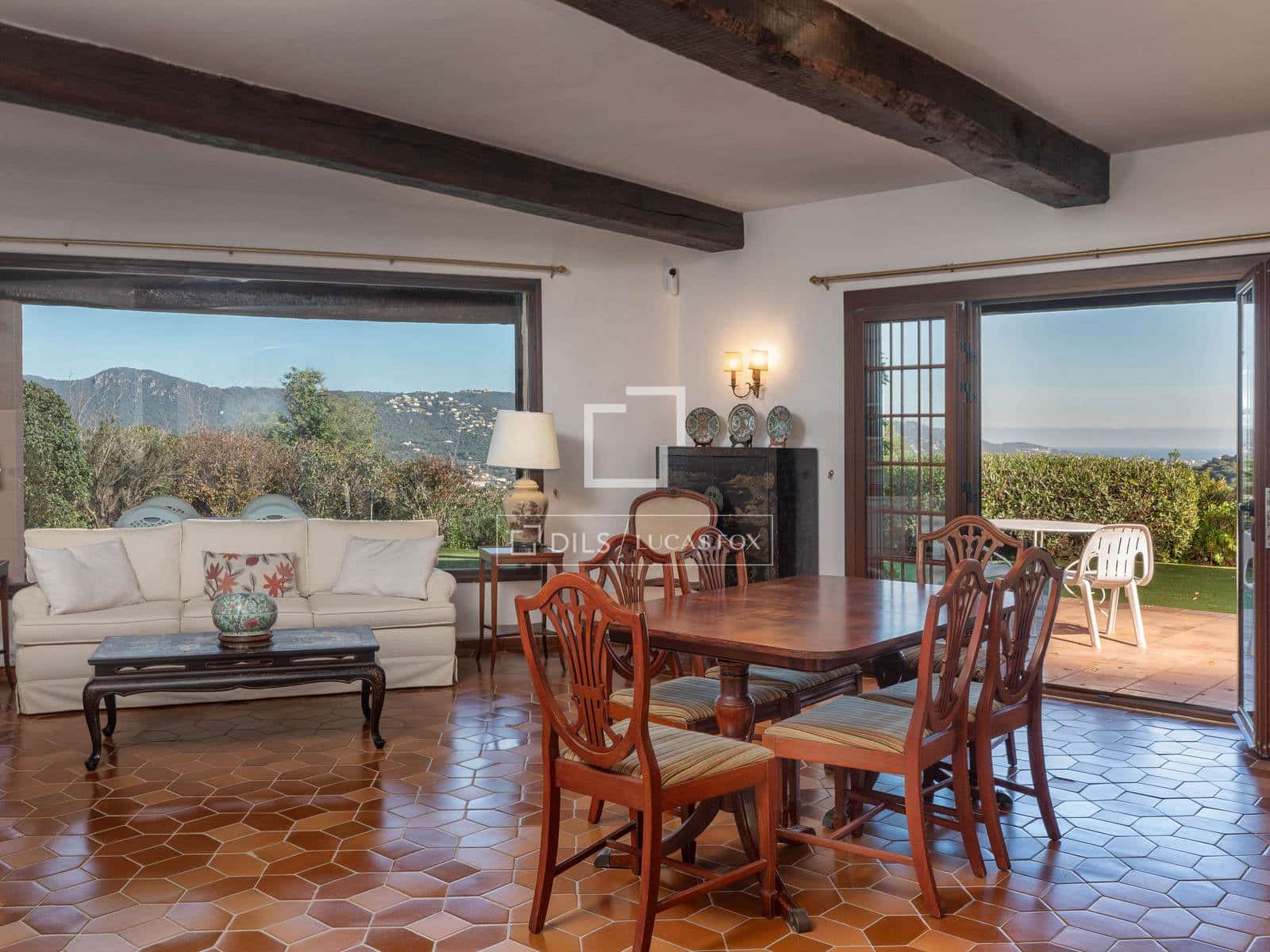 Chalet de 5 habitaciones en Santa Cristina d'Aro en venta con piscina garaje - 1.070.000 € (Ref: 9528041)