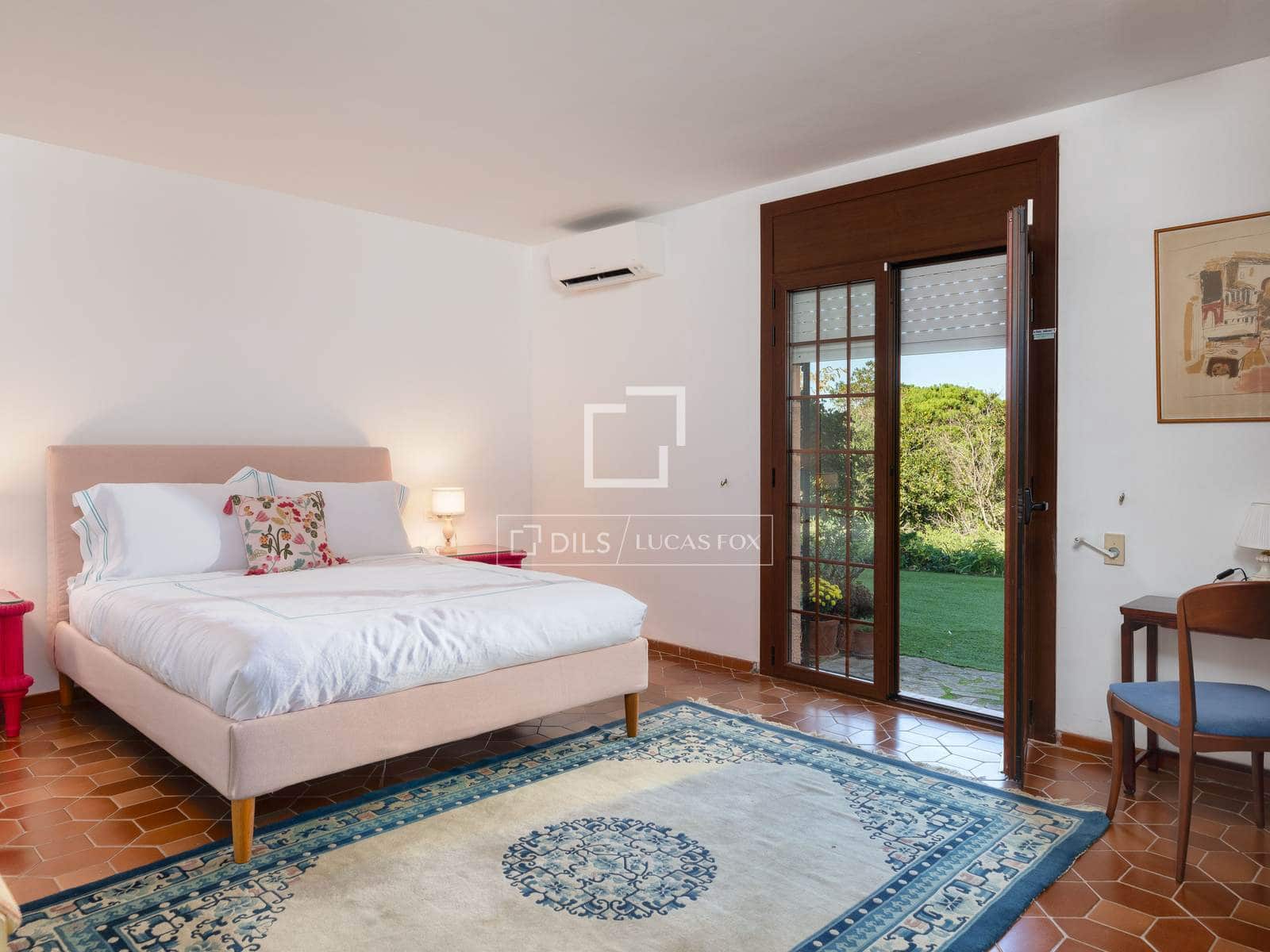 Chalet de 5 habitaciones en Santa Cristina d'Aro en venta con piscina garaje - 1.070.000 € (Ref: 9528041)