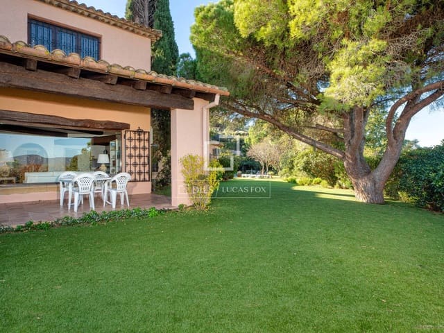 Chalet de 5 habitaciones en Santa Cristina d'Aro en venta con piscina garaje - 1.070.000 € (Ref: 9528041)