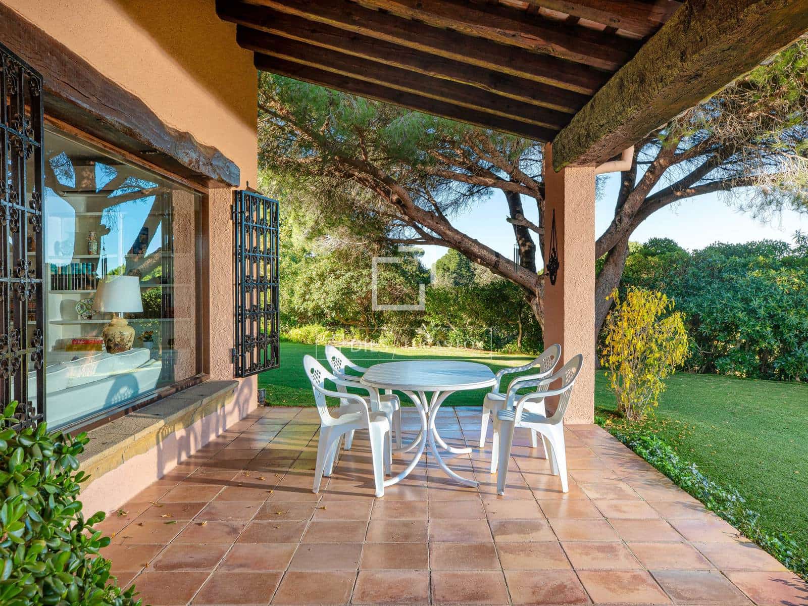 Chalet de 5 habitaciones en Santa Cristina d'Aro en venta con piscina garaje - 1.070.000 € (Ref: 9528041)