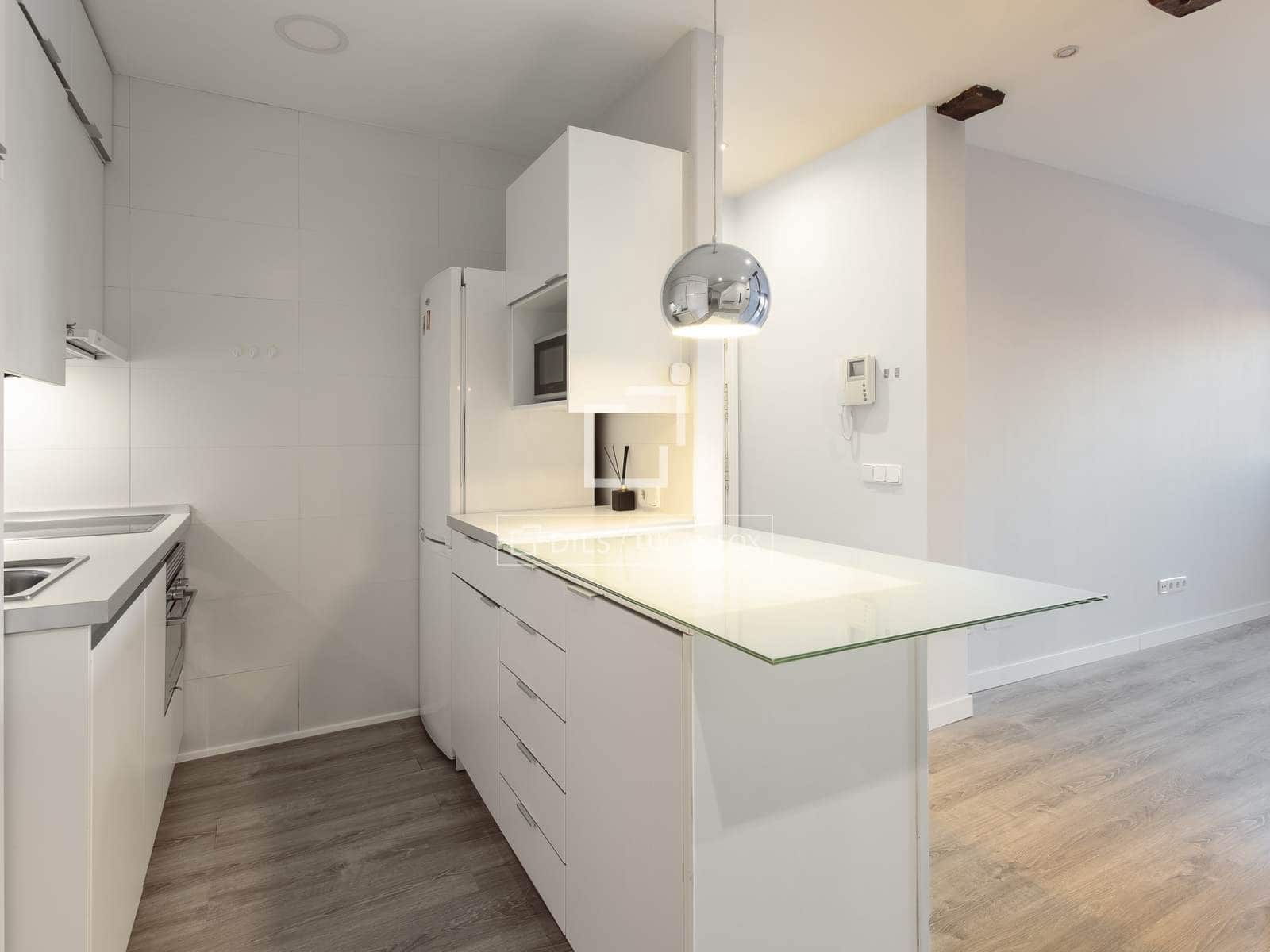 2 sypialnia Apartament do wynajęcia w Miasto Madryt - 3 000 € (Ref: 9528491)