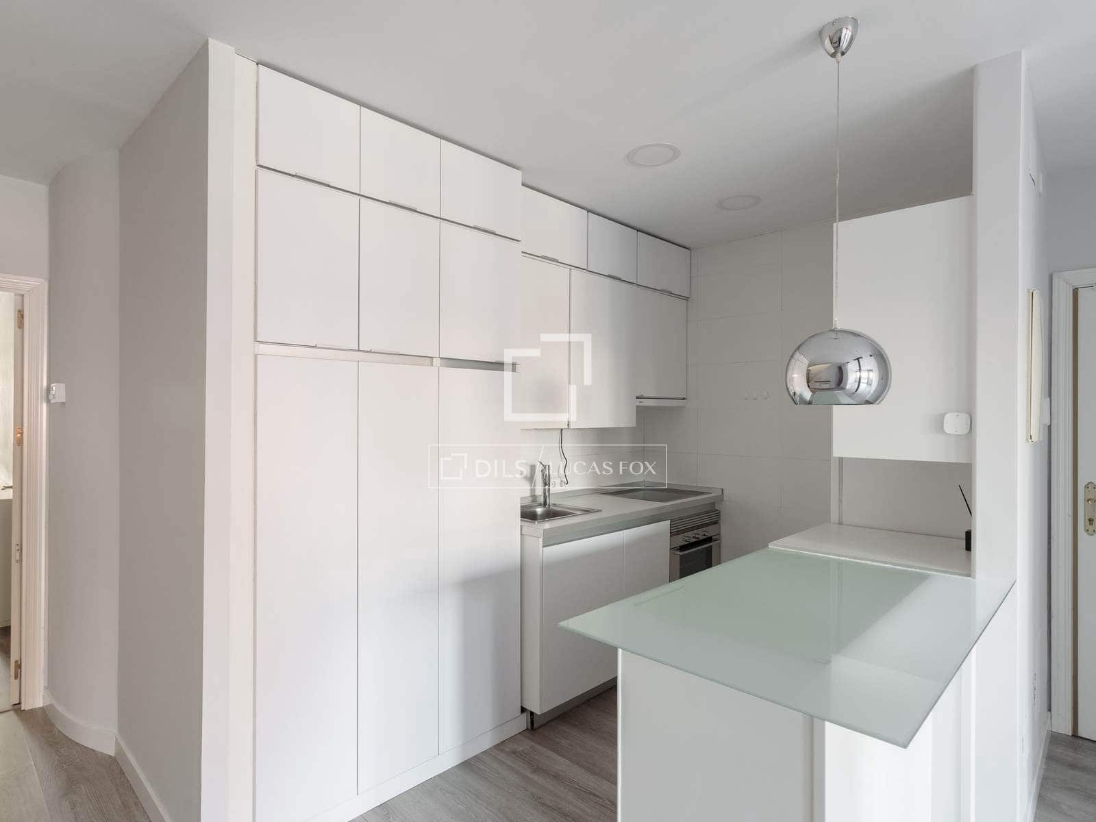 2 sypialnia Apartament do wynajęcia w Miasto Madryt - 3 000 € (Ref: 9528491)