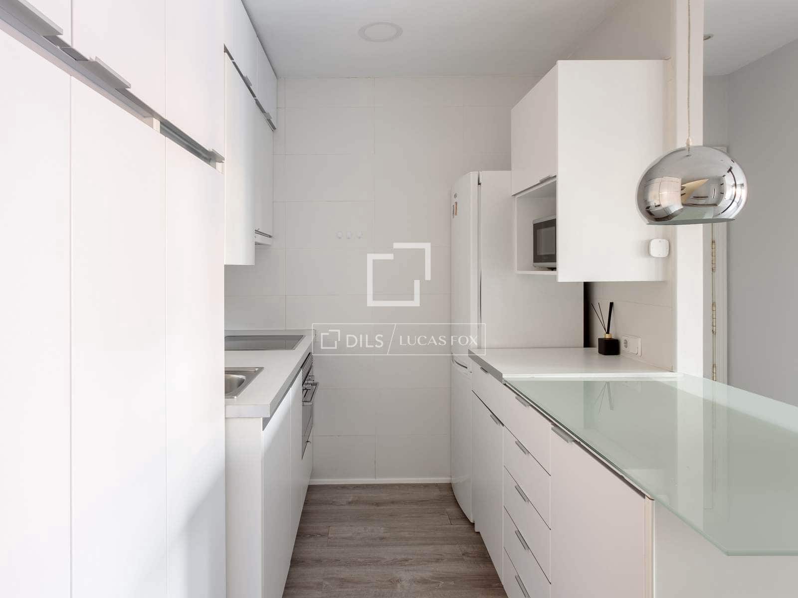 2 sypialnia Apartament do wynajęcia w Miasto Madryt - 3 000 € (Ref: 9528491)