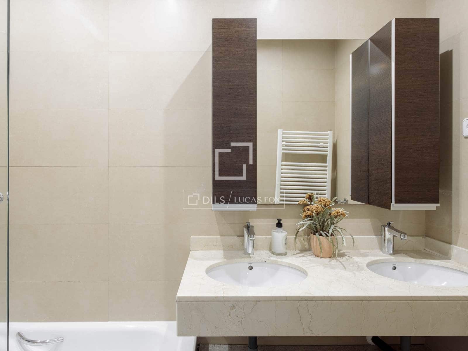 2 sypialnia Apartament do wynajęcia w Miasto Madryt - 3 000 € (Ref: 9528491)