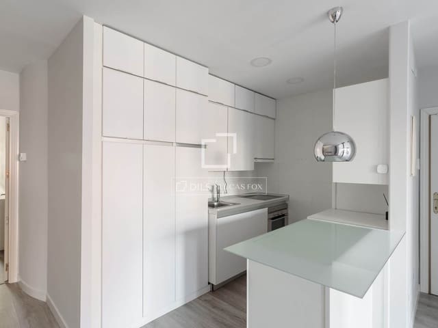 2 sypialnia Apartament do wynajęcia w Miasto Madryt - 3 000 € (Ref: 9528491)