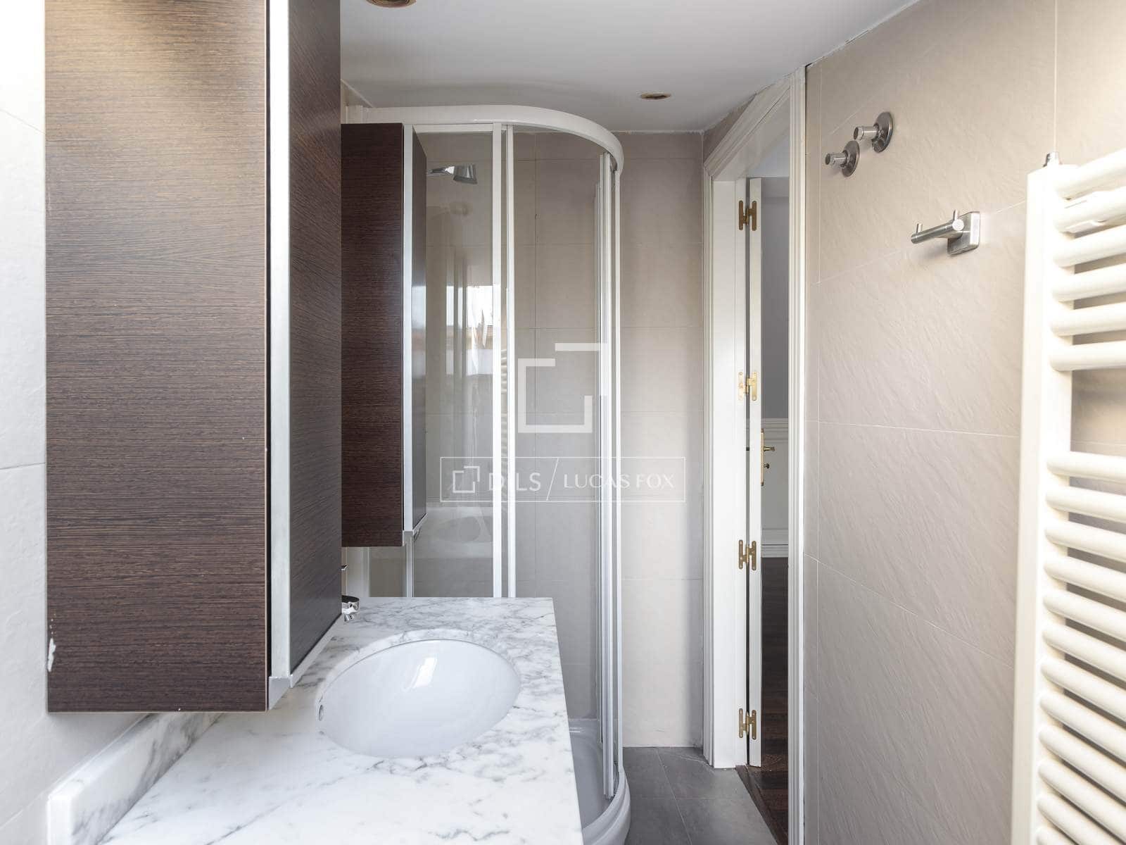 2 sypialnia Apartament do wynajęcia w Miasto Madryt - 3 000 € (Ref: 9528491)